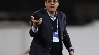 هيقود التدريبات .. أيمن الرمادي مدرباً لنادي الزمالك خلفاً لـ بيسيرو 