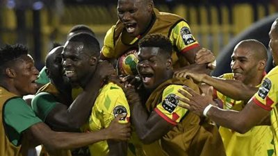 مدرب سيراليون: مُعجب بأجواء البطولة والتركيز سلاحنا أمام زامبيا