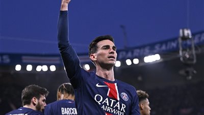 أشرف حكيمي يسجل هدف باريس سان جيرمان الثاني في شباك ارسنال