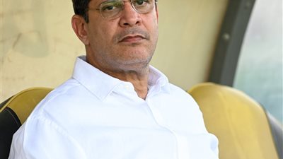 أيمن الرمادي يدافع عن لاعبي الزمالك.. ويعدد أسباب التعادل مع سيراميكا كليوباترا