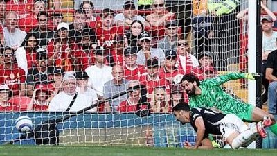 ليفربول يسقط فى فخ التعادل أمام أرسنال 2-2 فى الدوري الإنجليزي ..فيديو