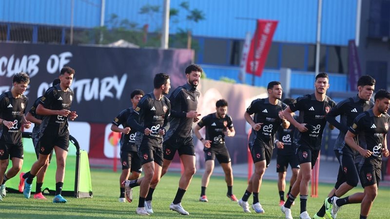 جانب من تدريبات الاهلي