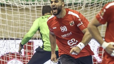 الأهلي يواصل سطوته على الزمالك ويتأهل لنهائي كأس السوبر الأفريقي لكرة اليد