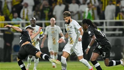 وصل للنقطة 80.. الاتحاد يحتفل بالدوري السعودي على أنقاض الشباب