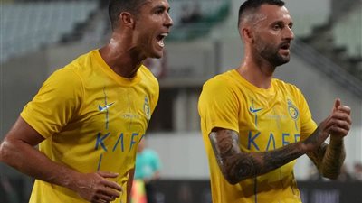 كريستيانو رونالدو يقود تشكيل النصر ضد الخليج في الدوري السعودي.. وبروزوفيتش بديلًا