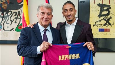 أنهى أحلام الهلال السعودي.. برشلونة يجدد عقد رافينيا حتى 2028