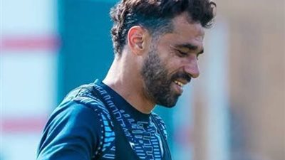 وسط أنباء الرحيل.. عبدالله السعيد يظهر في تدريبات الزمالك