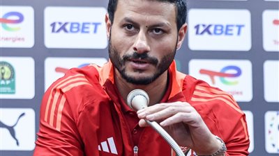 الأهلي يُعلن تجديد عقد الشناوي وياسر إبراهيم.. بهذا الموعد!