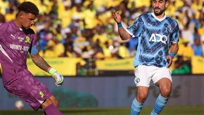 مايلي يهدر 3 أهداف.. بيراميدز يتعادل سلبياً أمام صن داونز فى الشوط الأول بدوري أبطال إفريقيا | صور