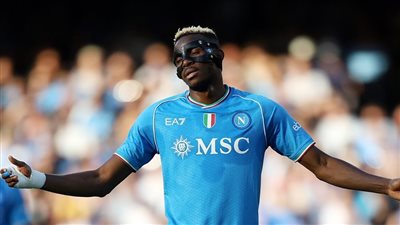 راتب خيالي.. الكشف عن تفاصيل عرض الهلال السعودي للتعاقد مع فيكتور أوسيمين