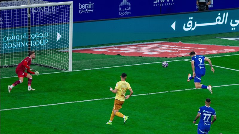 الهلال ضد العروبة