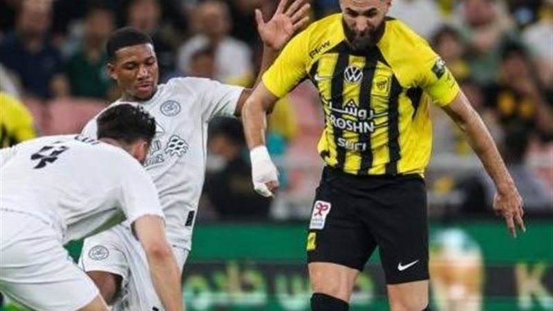 الشباب ضد الاتحاد