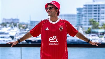 أول ظهور رسمي لزيزو بقميص الأهلي على 