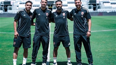 الأهلي وباتشوكا يتفقان على 11 تغييرًا خلال اللقاء الودي