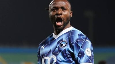 مقابل 150 مليون.. شوبير يكشف حقيقة اتفاق الأهلي مع ماييلي