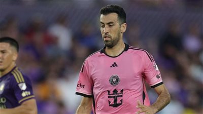 بوسكيتس: الأهلي نادٍ عريق.. ولا يوجد لاعب متكامل مثل ميسي