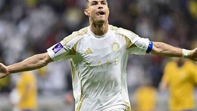 لأجل عيون كريستيانو رونالدو.. لاعب وسط عالمي يقترب من النصر السعودي