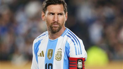 التوتر بين ميسي و رودريجيز يعود للواجهة في تصفيات كأس العالم 