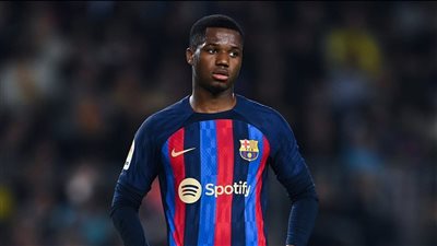 تعثر مفاجئ في صفقة انتقال أنسو فاتي إلي موناكو بسبب شروط برشلونة 