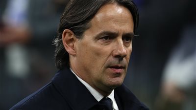 في الطريق إلى الهلال.. سيموني إنزاجي يودع جماهير إنتر ميلان برسالة مؤثرة