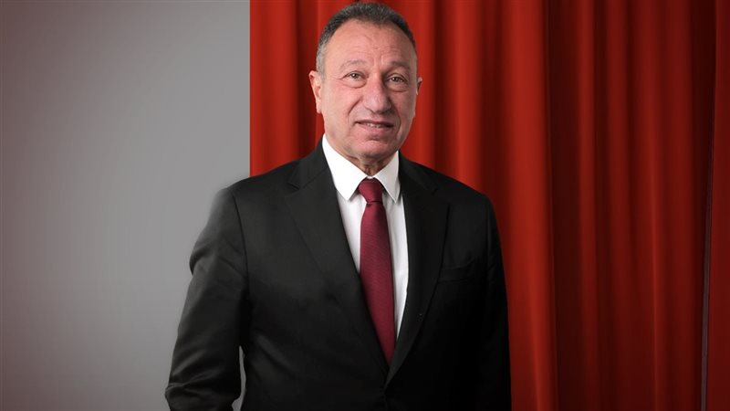 محمود الخطيب رئيس