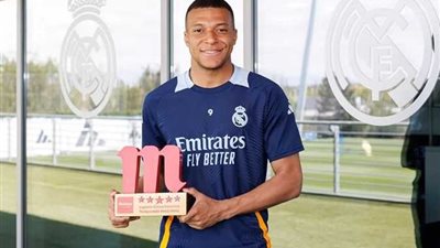 ريال مدريد يعلن إصابة مبابي بالتهاب حاد في المعدة ونقله للمستشفى