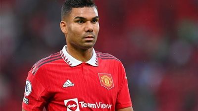 النصر السعودي يقترب من التعاقد مع كاسيميرو لاعب مانشستر يونايتد