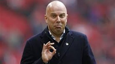 قرار مفاجئ من إدارة ليفربول ضد أرني سلوت