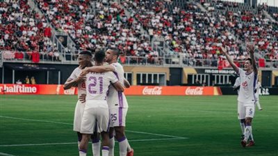 العين يفوز علي الوداد 2ـ1ويودعان كأس العالم للأندية 