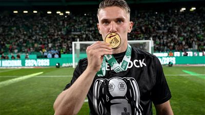 أرسنال يقترب من حسم صفقة فيكتور جيوكيريس