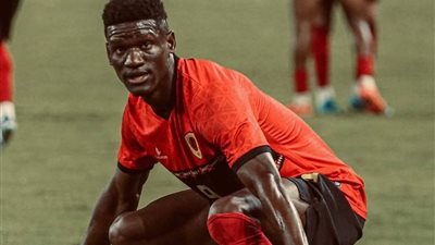 لتعويض سيف الجزيري.. مهاجم أيك أثينا على رادار الزمالك في الميركاتو الصيفي 