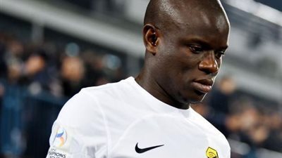 كانتي يحدد موقفه من التجديد مع اتحاد جدة