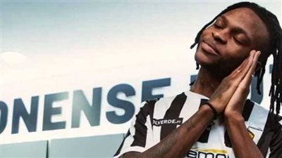 إعلامى زملكاوى يحذر الزمالك من التعاقد مع شيكو بانزا بسبب ملفه الطبي 