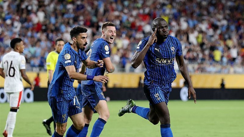 الهلال