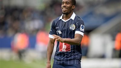 بعد قرب رحيل الجفالي .. تيدي اوكو يصل القاهرة اليوم للإنضمام للزمالك