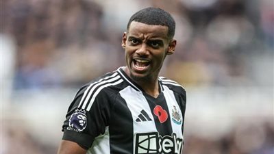 رقم ضخم من الهلال السعودي لضم الكسندر ايزاك وسط مستقبل غامض