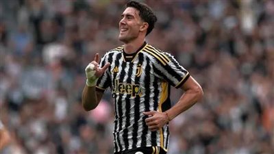 بعد رفض الهلال السعودي.. ميلان ينصب شباكه حول دوشان فلاهوفيتش