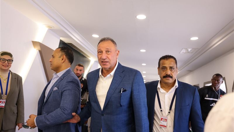 محمود الخطيب رئيس