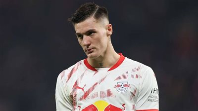 الاتفاق تم.. الكشف عن تفاصيل انتقال سيسكو إلى مانشستر يونايتد