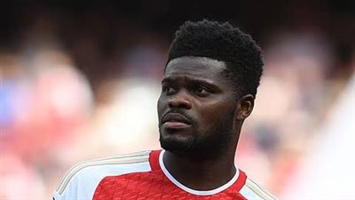 بعد 5 سنوات في أرسنال.. توماس بارتي يبدأ رحلة جديدة مع فياريال