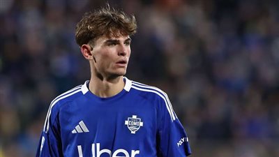 بعد رحيله عن ريال مدريد.. توتنهام يطلب الحصول على خدمات نيكو باز