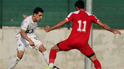 بيراميدز ينهي شوط اللقاء الأول مع تراكتور بطل إيران بالتعادل السلبي