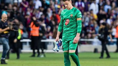  برشلونة يعلن حل أزمة تير شتيجن بشكل نهائي وعودة الحارس لقيادة الفريق