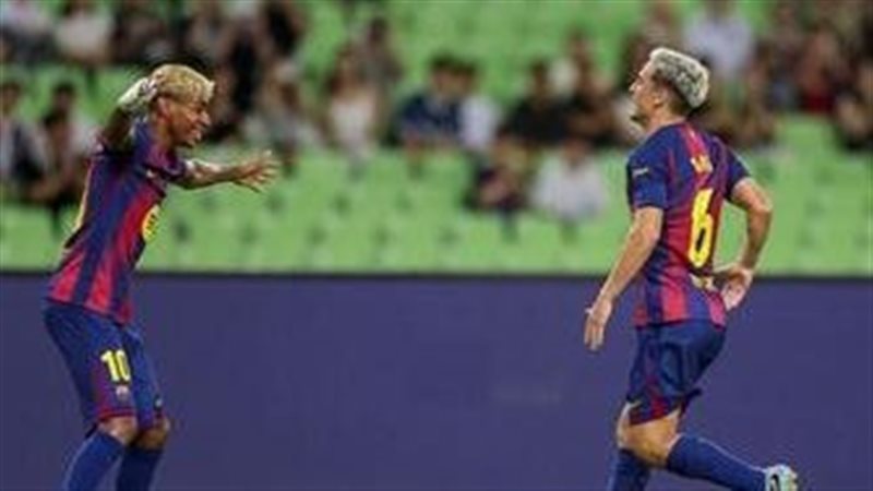 برشلونة