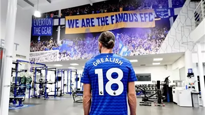 إيفرتون يضم جاك جريليش على سبيل الإعارة من مانشستر سيتي