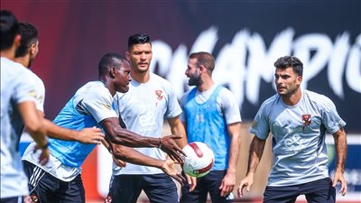 5 لاعبين خارج الأهلي أمام فاركو في دوري نايل.. اعرف السبب!