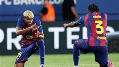 برشلونة يكتسح كومو بخماسية نظيفه ويتوج بكأس خوان جامبر