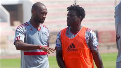 رحيل شقيقته وحريق منزله.. صحفي نيجيري يكشف سبب وفاة رزاق أوموتويوسي 