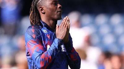 الكشف عن موقف إيزي من مباراة آرسنال أمام ليدز