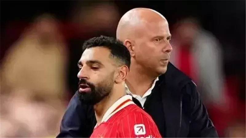 أرني سلوت ومحمد صلاح